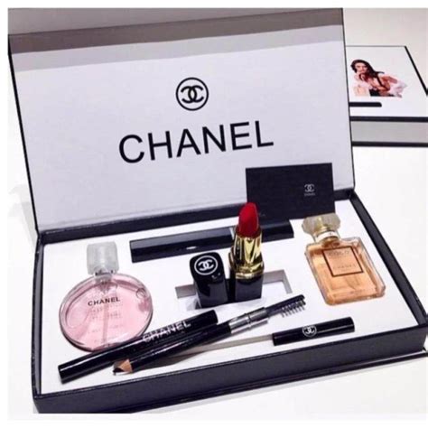 chanel chance perfume and lotion set|Chanel chance perfume pencils boots.